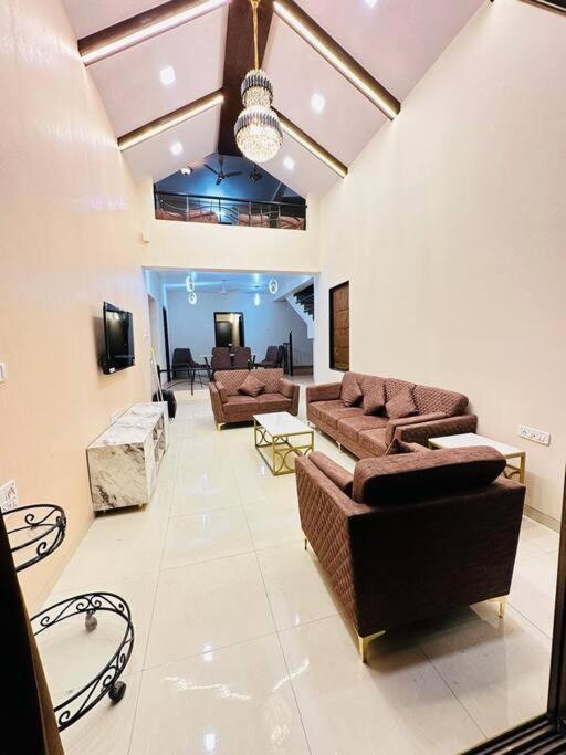 Villa Casa Majestic Lonavala Esterno foto